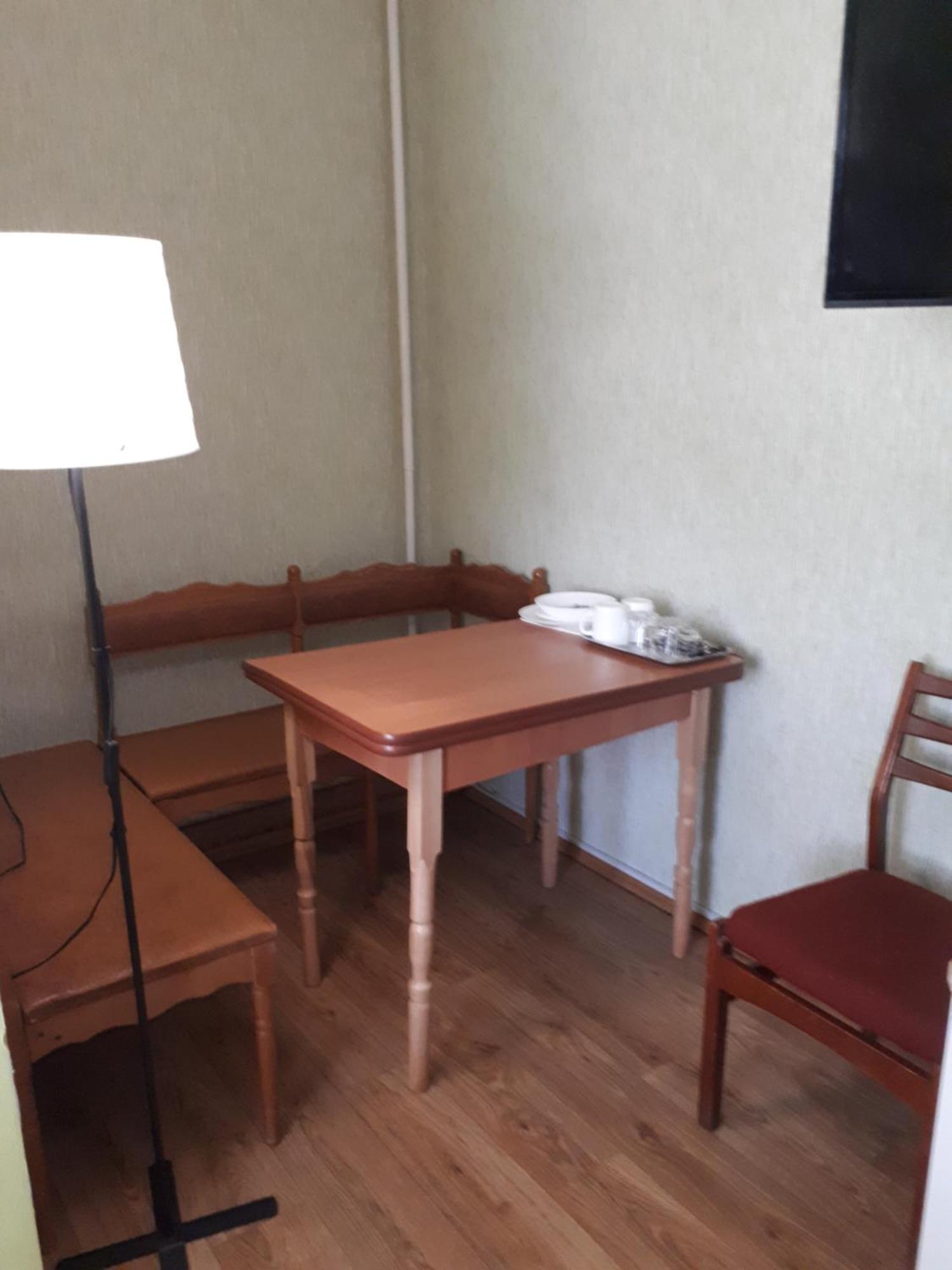 Hotel Gostynnyi Dvir Sharhorod Екстериор снимка