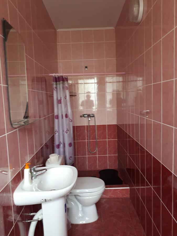 Hotel Gostynnyi Dvir Sharhorod Екстериор снимка