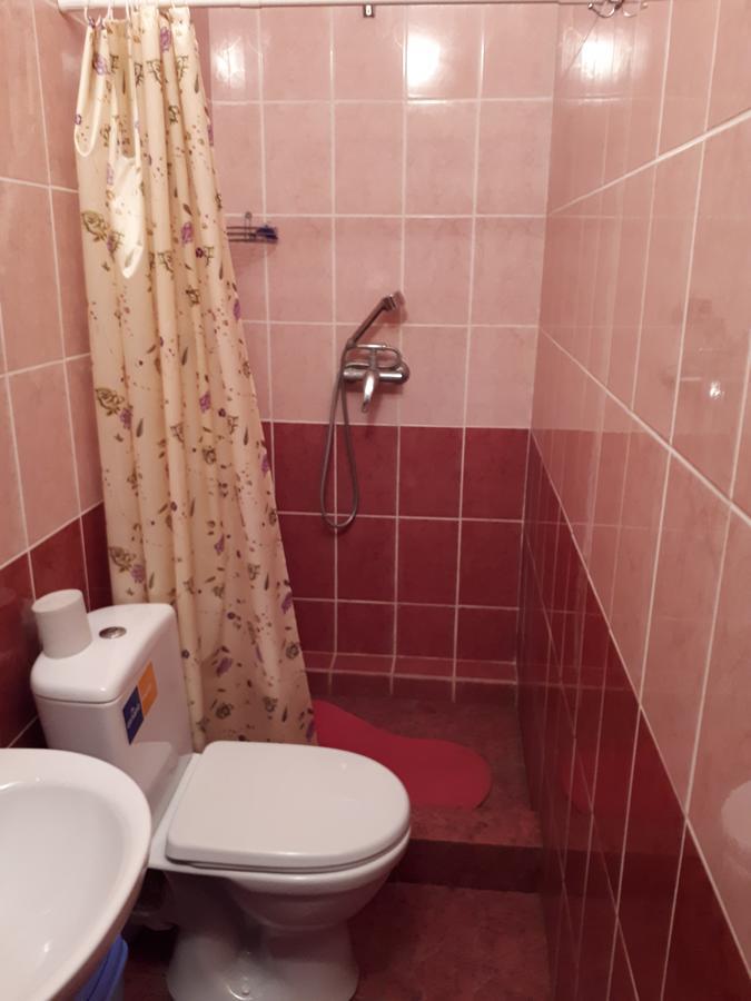 Hotel Gostynnyi Dvir Sharhorod Екстериор снимка