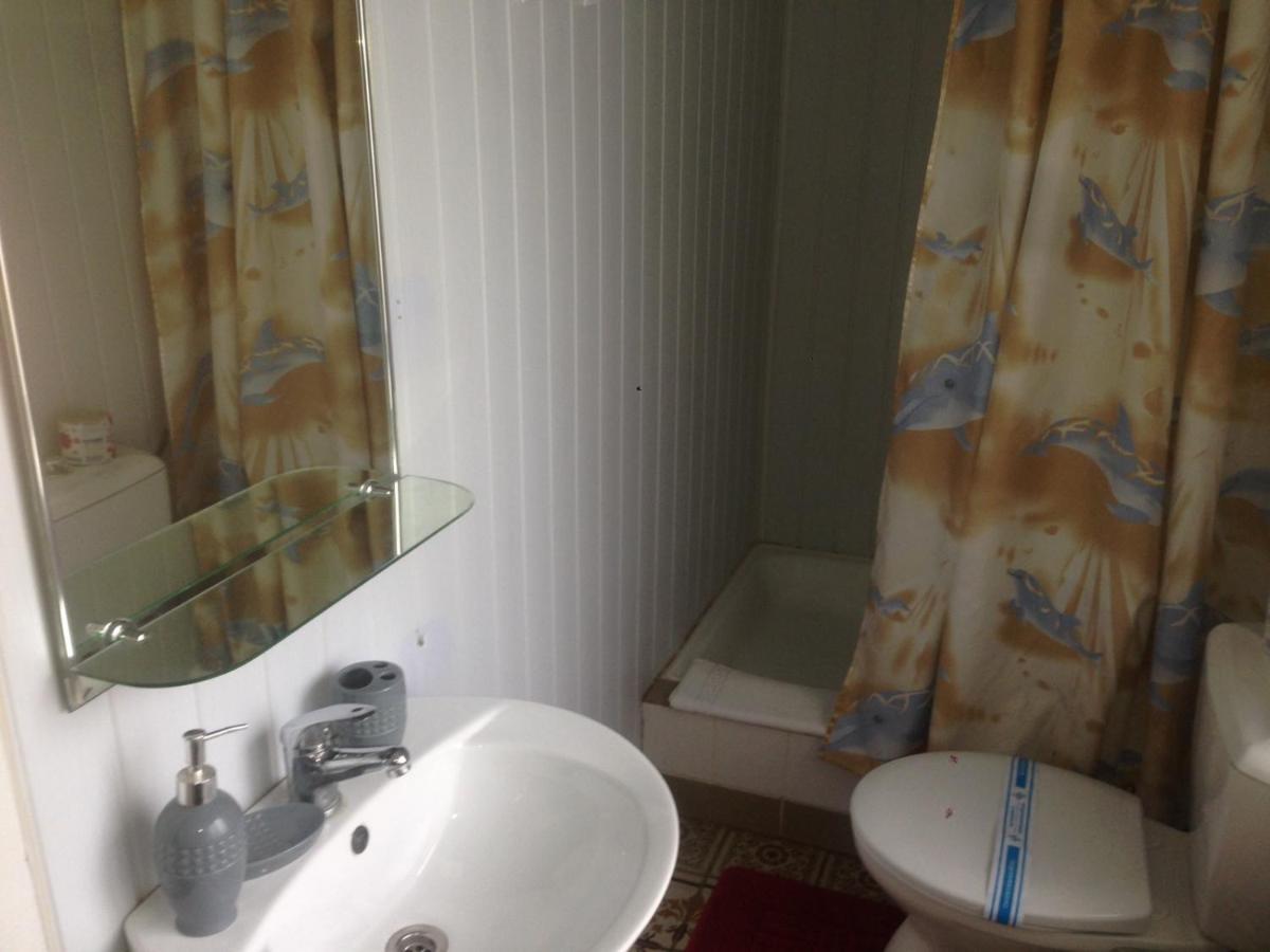 Hotel Gostynnyi Dvir Sharhorod Екстериор снимка