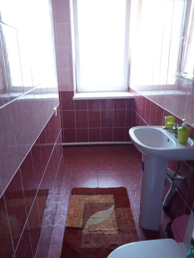 Hotel Gostynnyi Dvir Sharhorod Екстериор снимка